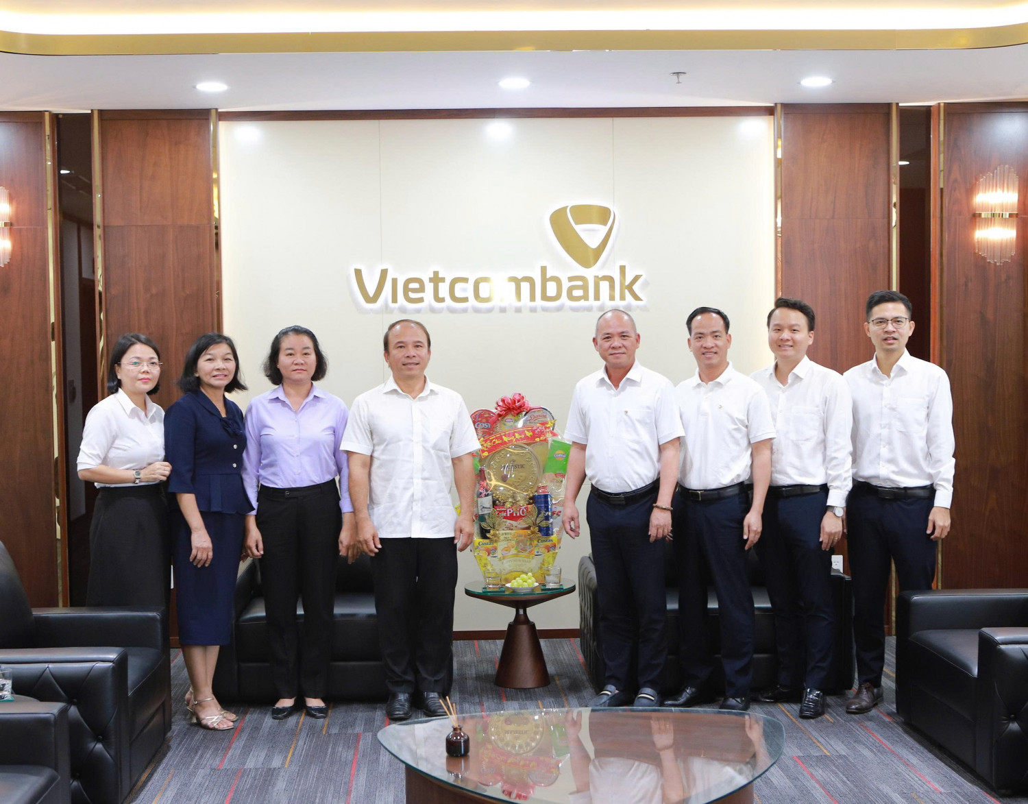 Phường Bình Dương thăm, chúc Tết doanh nghiệp nhân dịp Tết Nguyên đán Bính Ngọ 2026